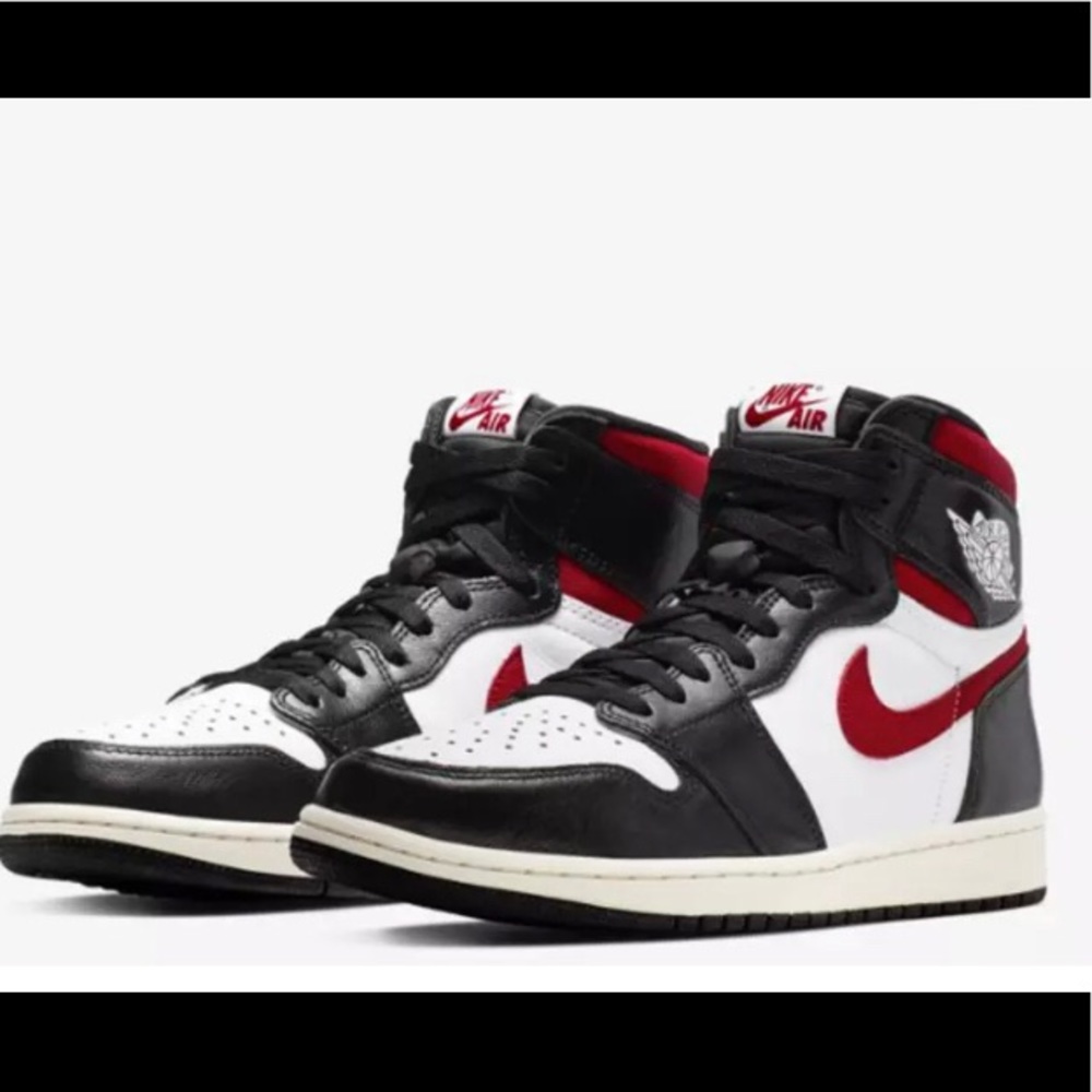 Nike Air Jordan 1 Retro High OG Black/Gym RedWhite